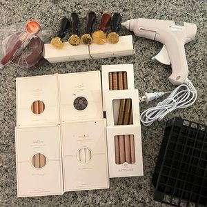 WAX SEAL FULL SET - All you need. Includes seals, stamps, low temp glue gun